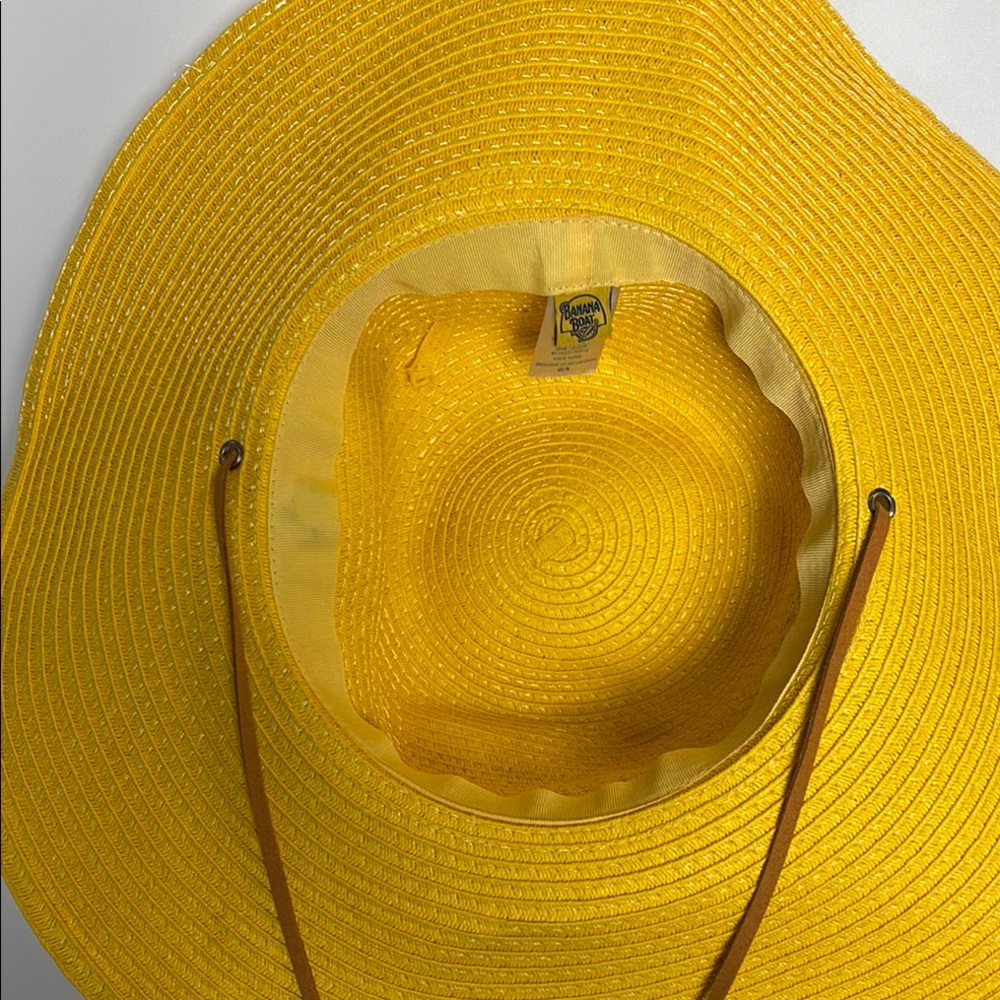 Banana Boat UPF 50+ Bright Yellow Sun Hat with Chin Strap - Picture 7 of 12